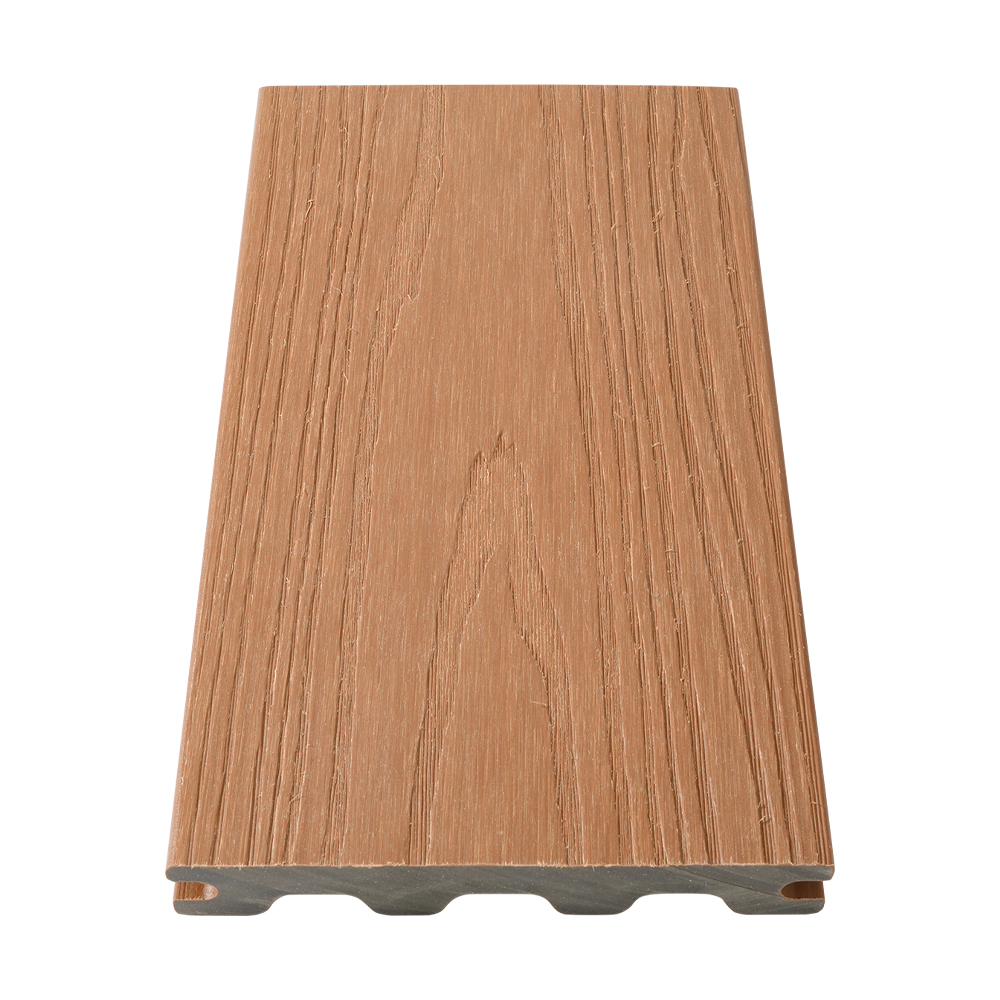 M-Cruth Decking Soladach WPC